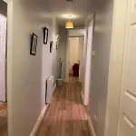 Spacious Apartment, Инишкрон