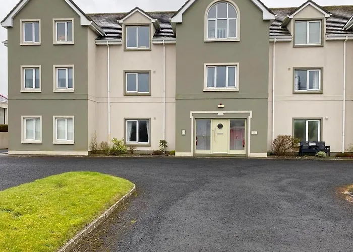 Spacious Apartment, *